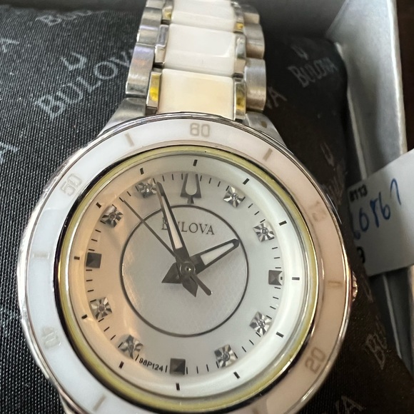 Watch - Picture 3 of 3